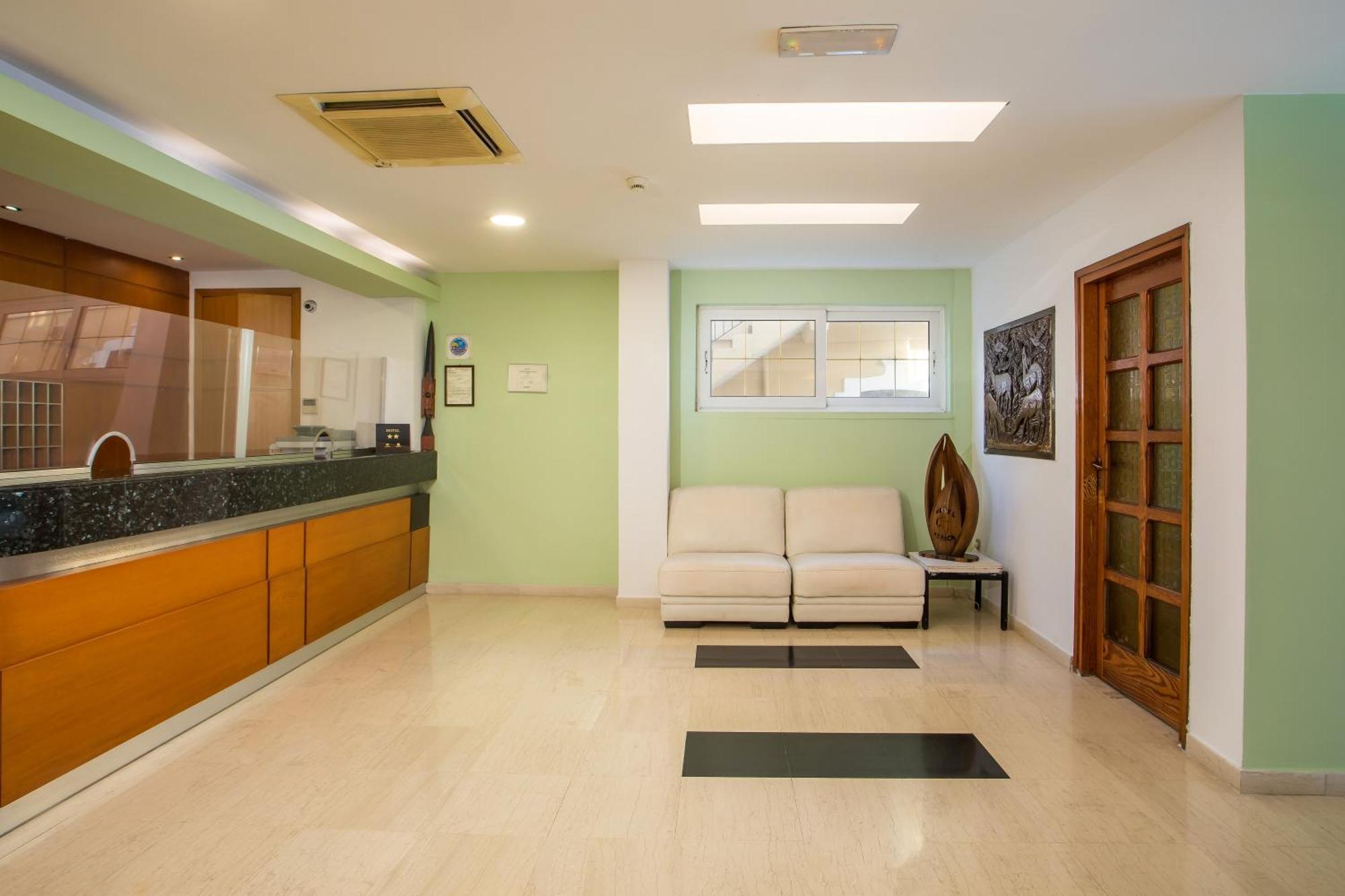 Hotel Africa Rhodes City Extérieur photo